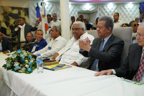 BIS aprueba de manera oficial a Leonel Fernández como candidato presidencial en alianza, fuente externa 