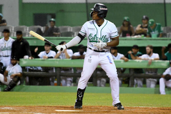 Christopher Familia fue el “Jugador Estrella” de las Estrellas frente a las Águilas al disparar cuadrangular con bases llenas.