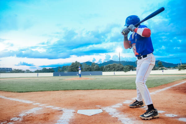 Inauguran estadio de béisbol Bebecito del Villar en Bonao