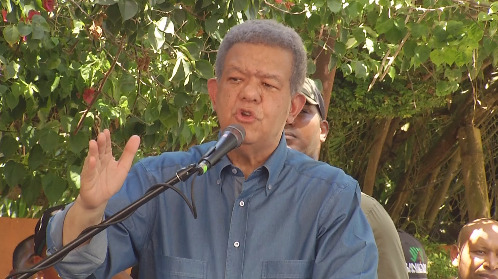 Leonel Fernández vaticina reelección de Abinader va a naufragar