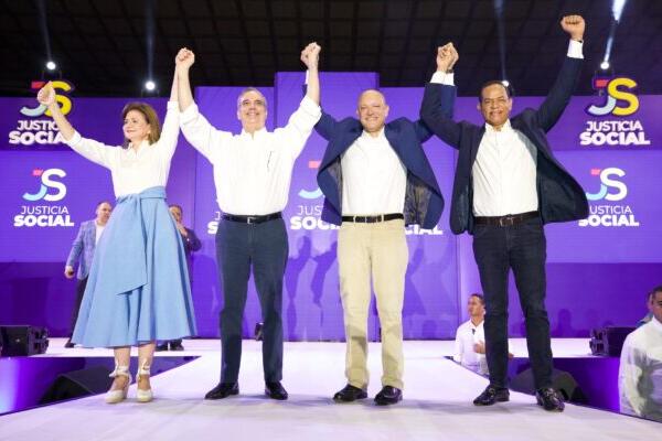 Luis Abinader será el candidato presidencial del PRI y Justicia Social