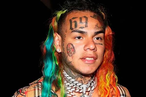 Tekashi 6ix9ine, cantante estadounidense de origen mexicano. FOTO: Fuente externa.
