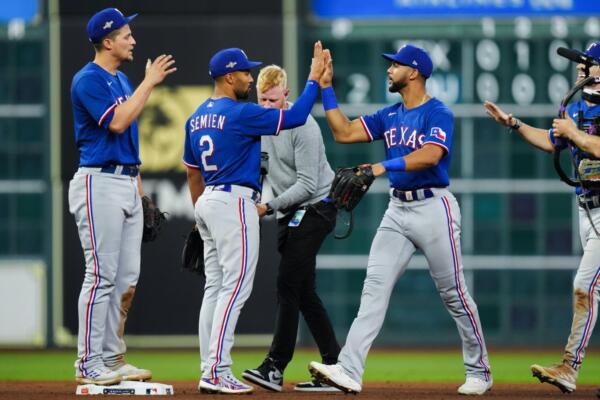 Rangers dominan a los Astros en primer partido de la ALCS