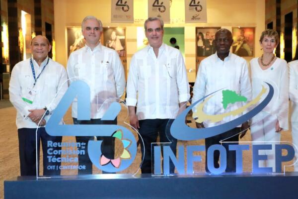 Presidente Abinader destaca RD registra el nivel más bajo de desempleo en últimas décadas 