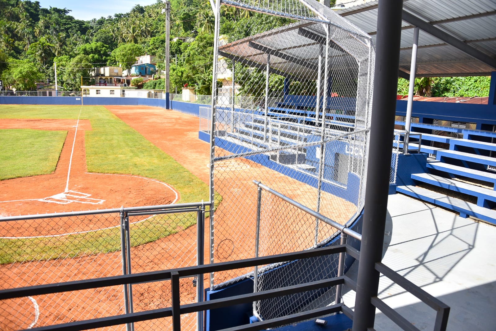 Gobierno invierte más de RD$160 millones en infraestructuras deportivas en el Nordeste del país