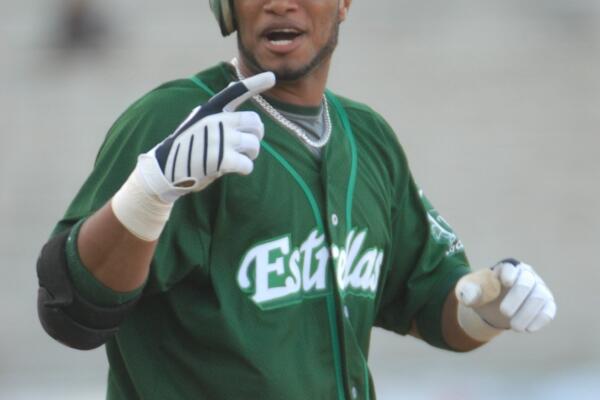 Robinson Canó se reportará a las Estrellas Orientales; planea jugar de inmediato
