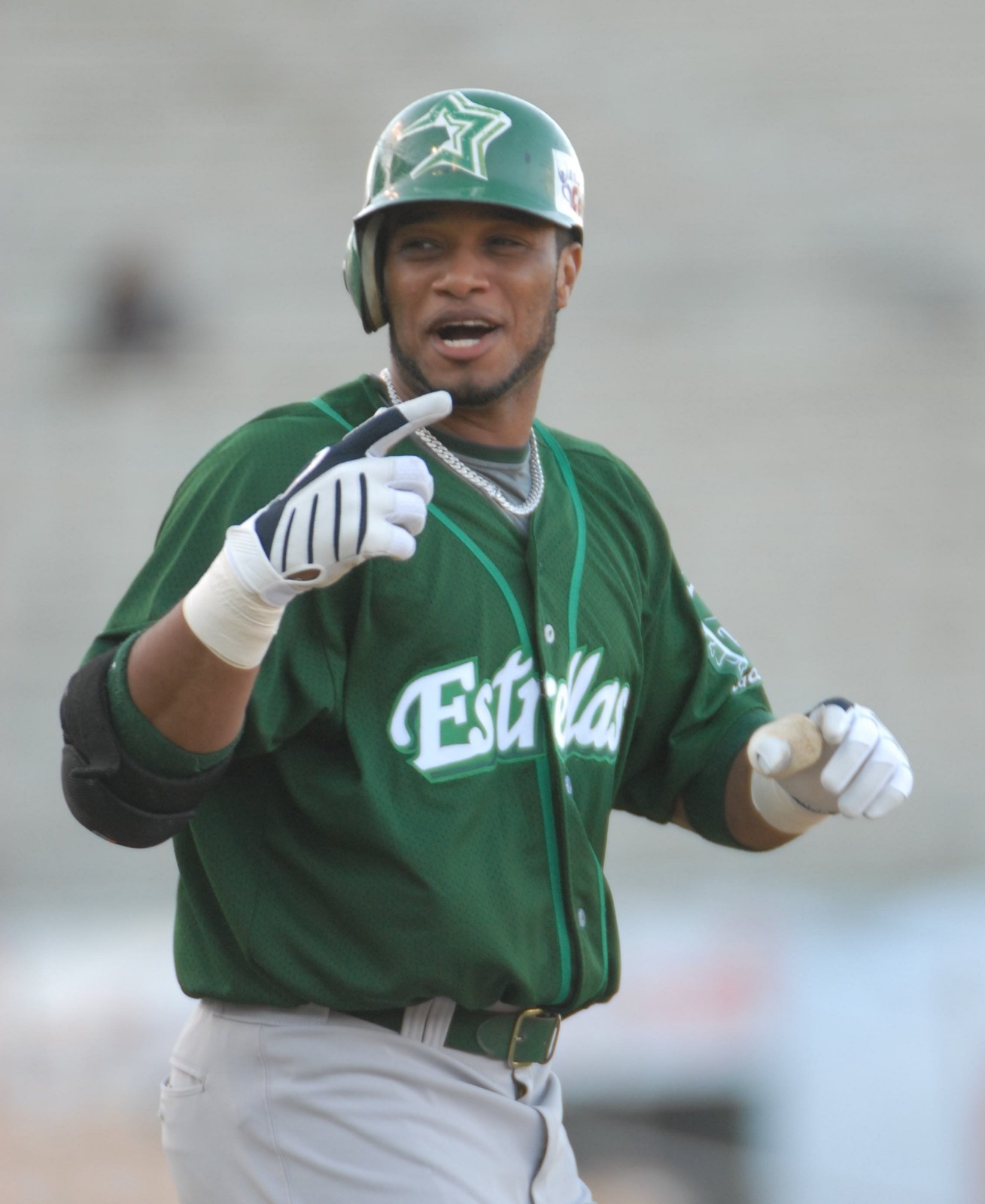 Robinson Canó se reportará a las Estrellas Orientales; planea jugar de inmediato