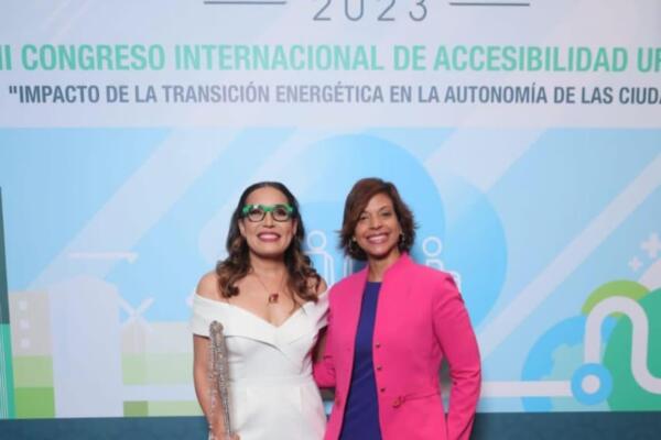 Fundación Francina Hungría celebró congreso sobre transición energética