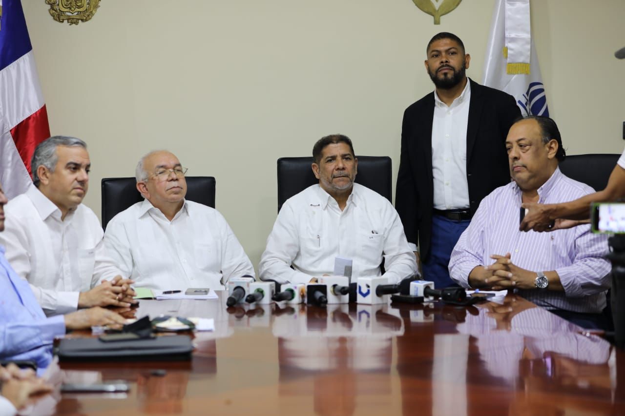 El Gobierno anuncia la compra de miles de gallinas ponedoras