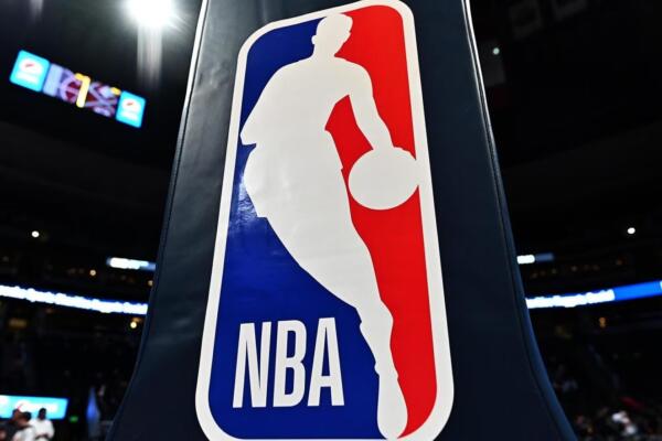 Damian Lillard llegó a Milwaukee, Bradley Beal se fue a Phoenix, Jrue Holiday terminó en Boston y Chris Paul en Golden State. 