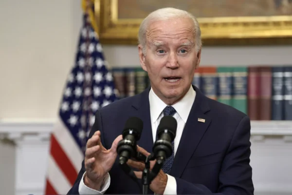 Biden recibe por sorpresa al ministro chino de Exteriores en la Casa Blanca