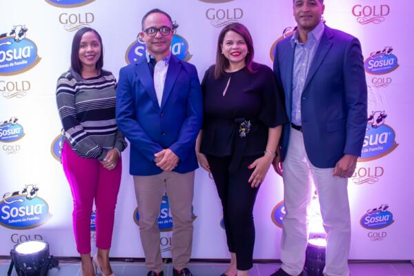 Autoridades de la marca Sosúa presenta nuevo queso Gouda Sosúa Gold.