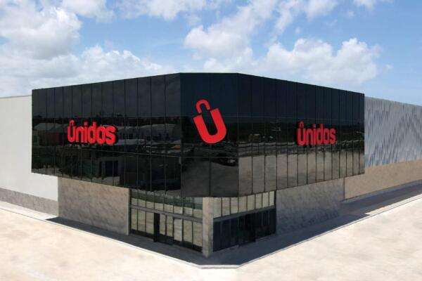 Nueva sucursal de Almacenes Unidos en Punta Cana.