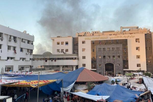 Hospital Al Shifa de Gaza (Foto fuerte externa).