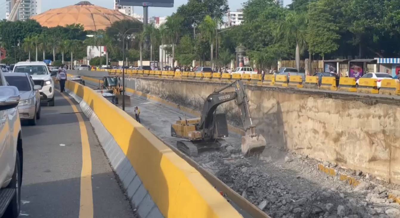 Habilitado tránsito en 27 de Febrero con Máximo Gómez
