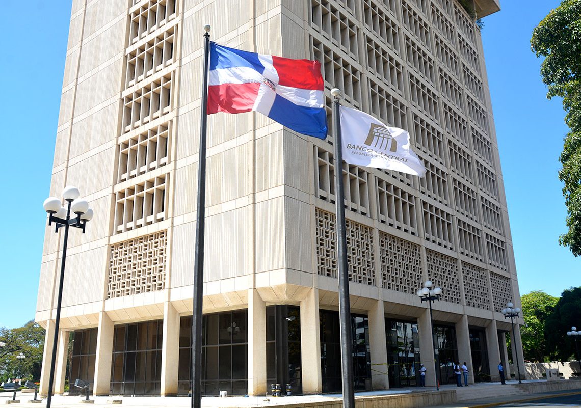 Banco Central y Comisión de Liquidación del Banco Intercontinental responden a denuncia de Báez Figueroa