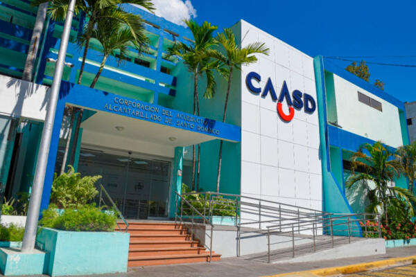 Fachada de la CAASD. (Foto:  Fuente Externa)
