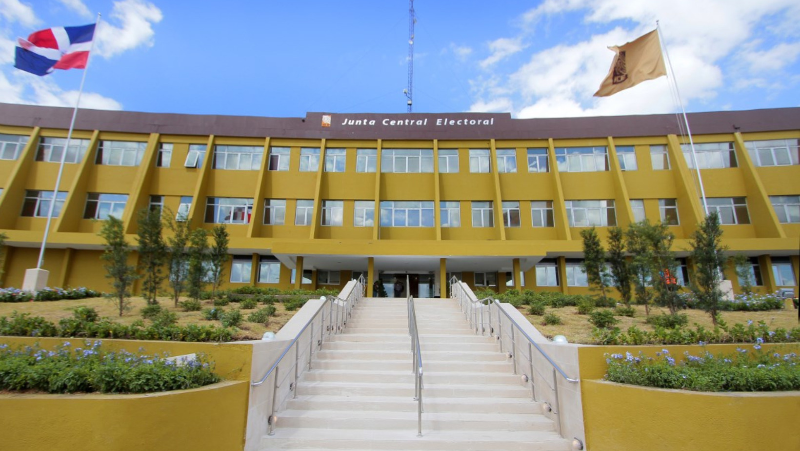 JCE establece criterios para determinar orden de postulación candidaturas plurinominales