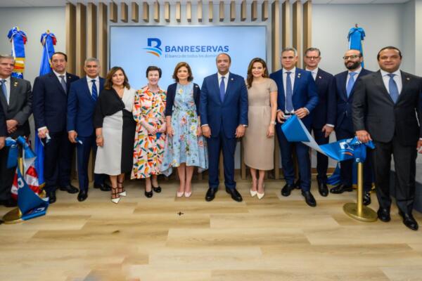 Banreservas inaugura Oficina de Representación en Miami