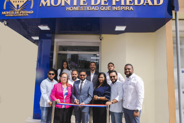 Entregan remodelada sucursal de Monte de Piedad en Santiago