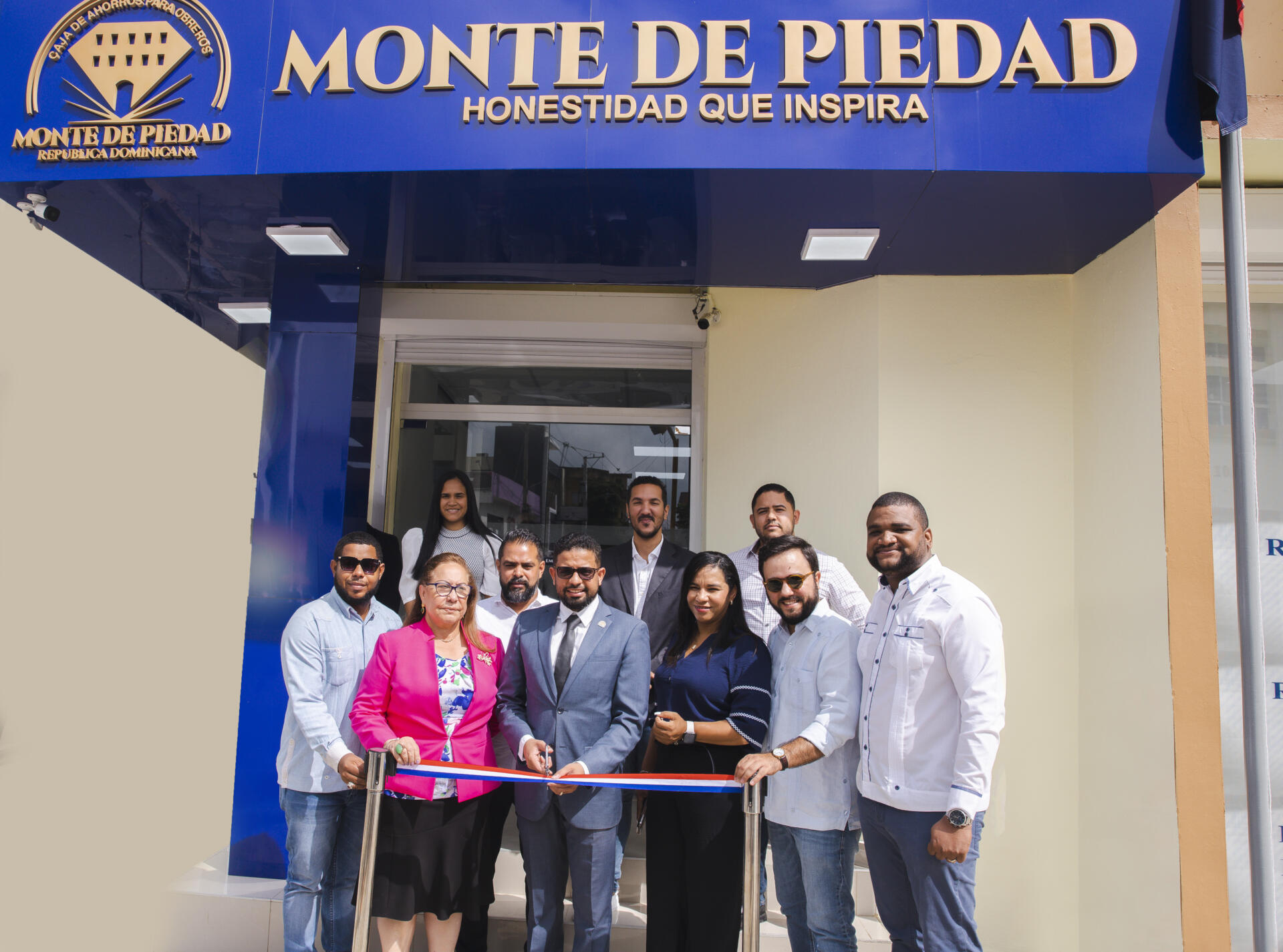 Entregan remodelada sucursal de Monte de Piedad en Santiago