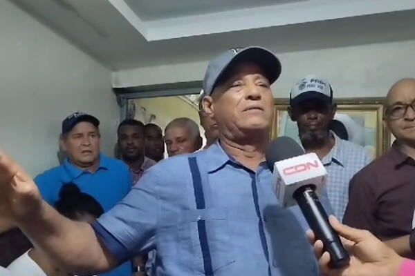 Dirigentes del PRM en Los Alcarrizos dicen gobierno les ha dado a espalda 