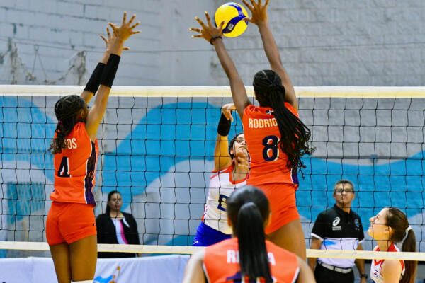 República Dominicana inicia el NORCECA Sub-17 Femenino venciendo a Costa Rica. (Foto: Fuente externa).

