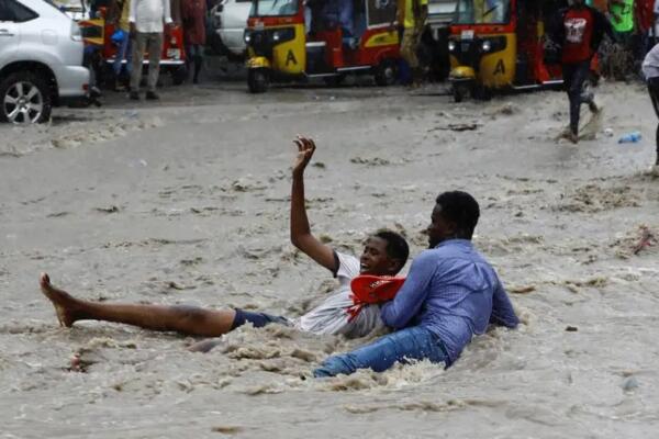 Inundaciones en las calles de Somalia. Foto: fuente externa.