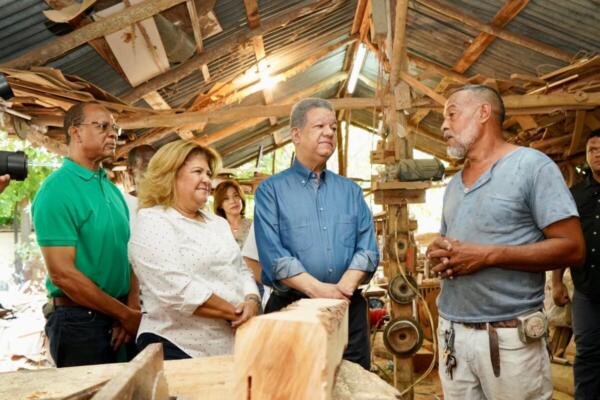 Leonel promete regresará a consigna original, 