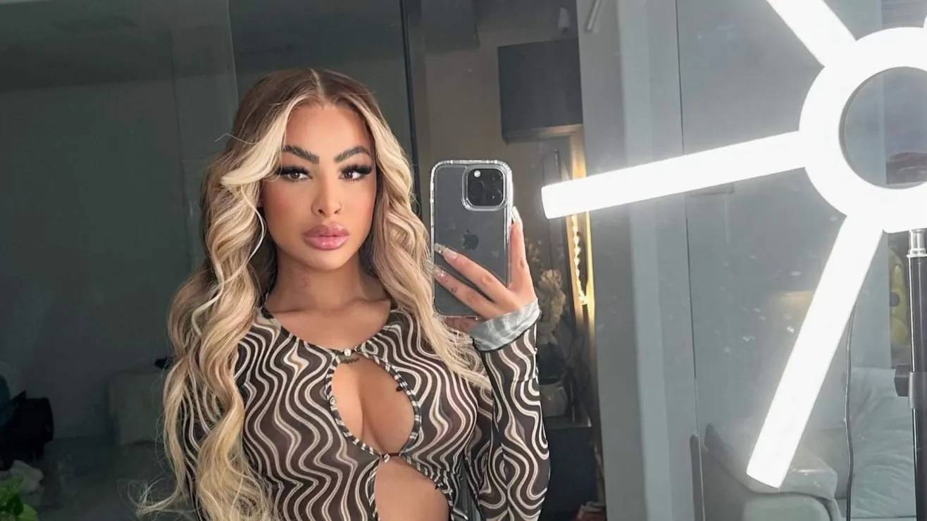 Yailin publica foto con su hija y las redes le recuerdan "su karma"