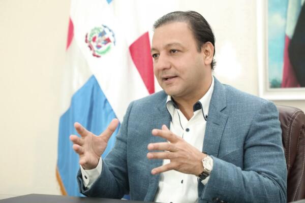 Abel Martínez, alcalde de Santiago. (FOTO fuente externa)