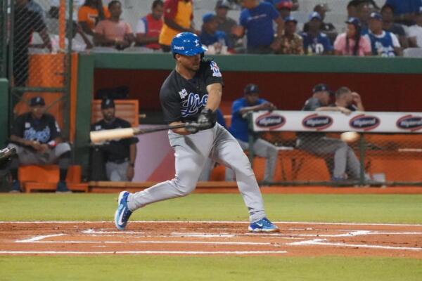 Con su triunfo sobre los Toros, el Licey vio cortada una racha de dos derrotas en línea para poner su récord en 12-10.