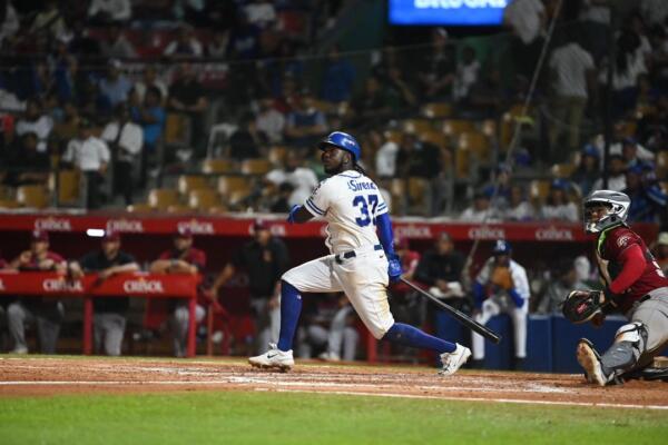 Tigres salen de mal momento con triunfo ante los Gigantes 4-2
