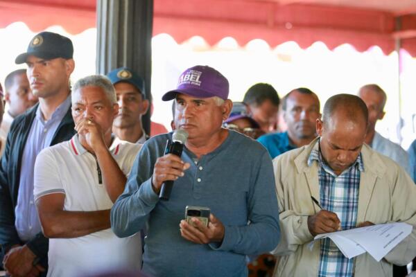 Productores de Azua dicen han tenido que empeñar para mantenerse. (CDN digital).