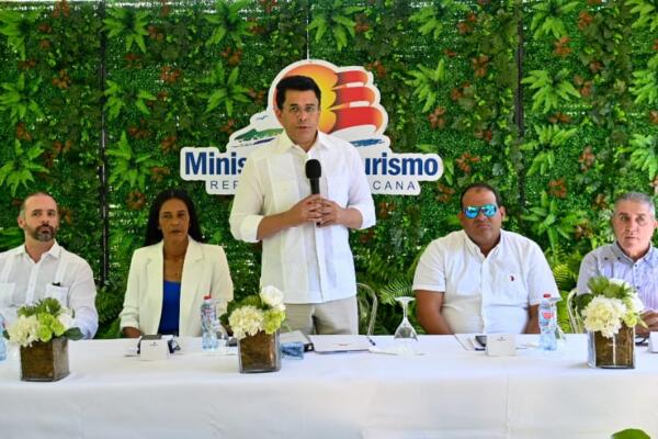 David Collado, ministro de Turismo. Fuente: Externa 