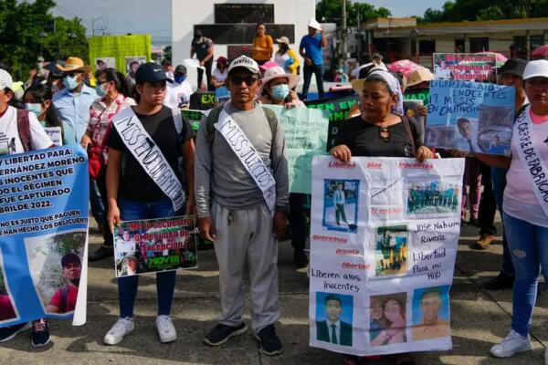 Socorro Jurídico Humanitario identificó a las personas muertas como Angélica Umaña, Jaime Colindres, José Canizales y Gonzalo Reyes. Foto: fuente externa.