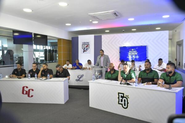 El lanzador de Toros del Este, Paolo Espino, fue seleccionado por los Gigantes del Cibao como el primer pick del Draft de Reingreso de LIDOM.