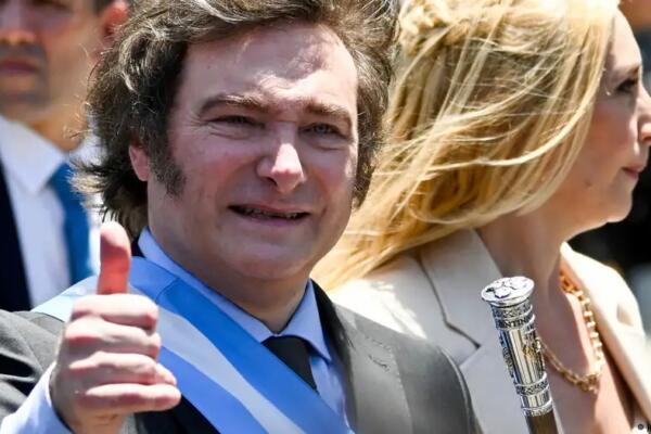 avier Milei, presidente de Argentina, junto a su hermana y mano derecha Karina Milei. Foto: fuente externa.