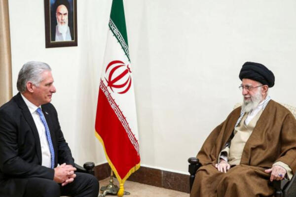 Irán y Cuba refuerzan su relación bilateral frente a las sanciones de EE. UU.