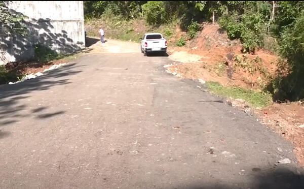 Obras Públicas deja en funcionamiento un puente provisional. (CDN digital).