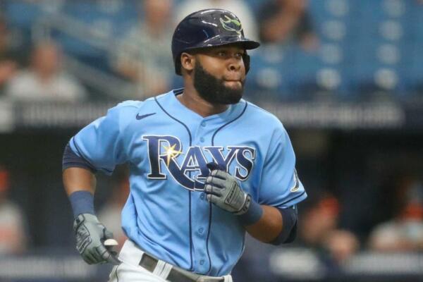 Ninguna de las escuadras ha confirmado el canje, que según Feinsand, depende de si Glasnow acuerda una extensión con los Dodgers.