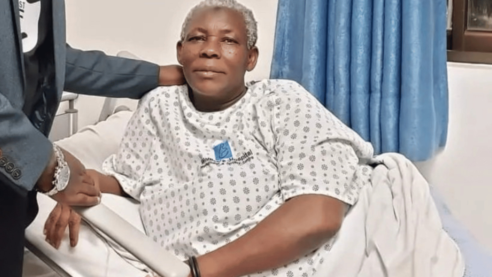 Safira Namukwaya después del parto de gemelos en el Hospital Internacional y Centro de Fertilidad de Mujeres de Kampala. FOTO: Fuente externa