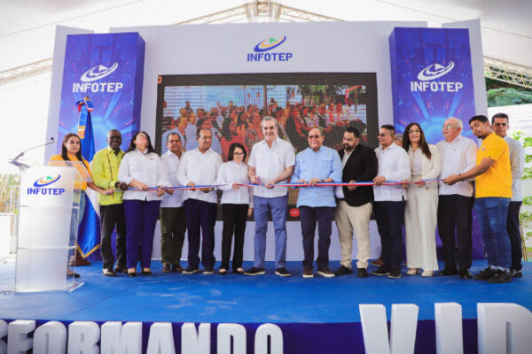 Abinader inaugura en Santiago Rodríguez varias obras. (CDN digital).