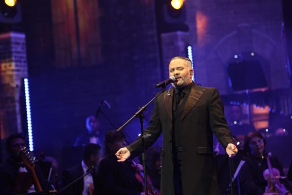 Pavel Núñez presenta exitoso concierto sinfónico. (CDN digital). 