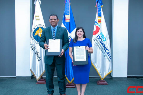ProDominicana integra a la Dirección General de Minería para impulsar Ventanilla Única de Inversión. Fuente: Externa 