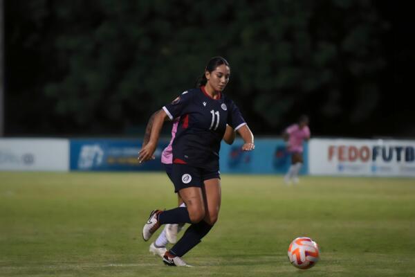 Representante de la selección nacional de fútbol femenina de la República Dominicana