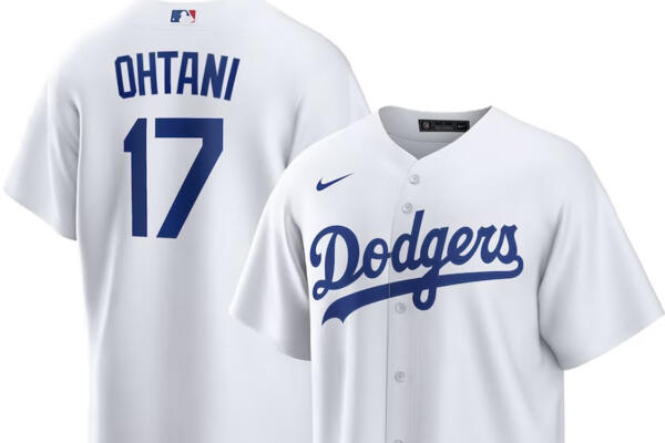 Shohei Ohtani vende más camisetas FOTO (fuente externa)