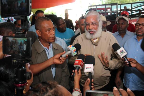 Presidente de la Federación Nacional de Transporte​ la Nueva Opción (Fenatrano), Juan Hubieres. (Foto: Fuente Externa)