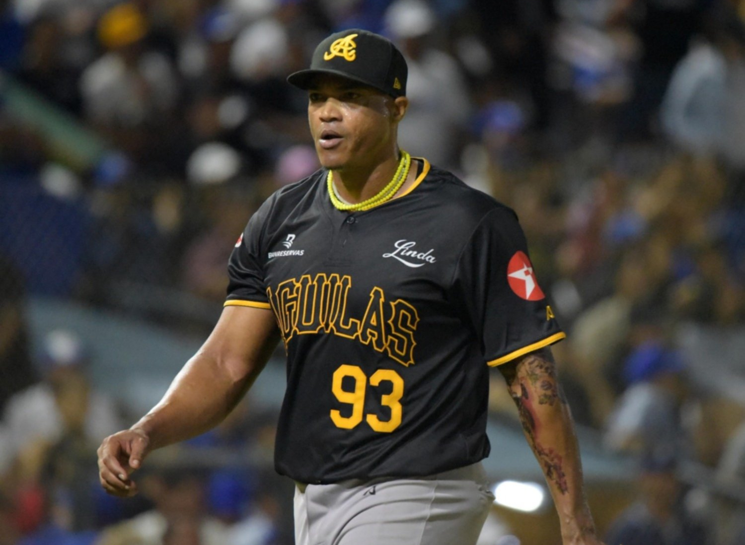 Lidom sanciona a Alfredo Simón con cinco juegos y multa