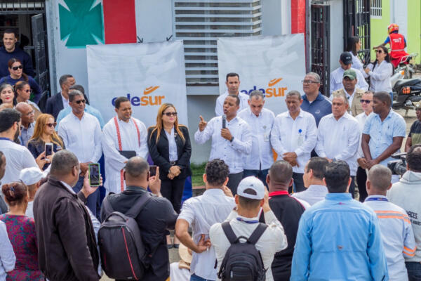 Edesur da primer palazo para rehabilitar redes eléctricas en Azua. (CDN digital).